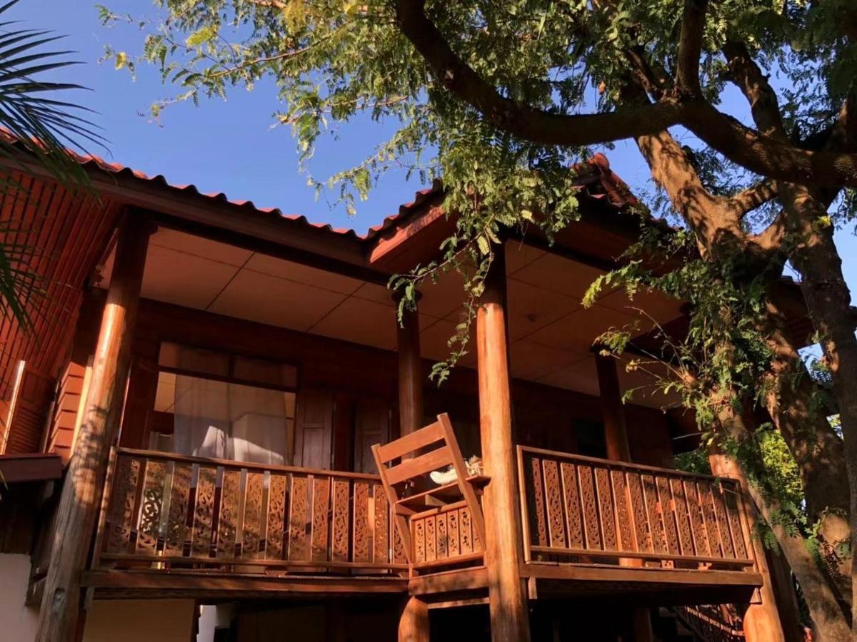 Nine House Pai Hostel Exterior photo
