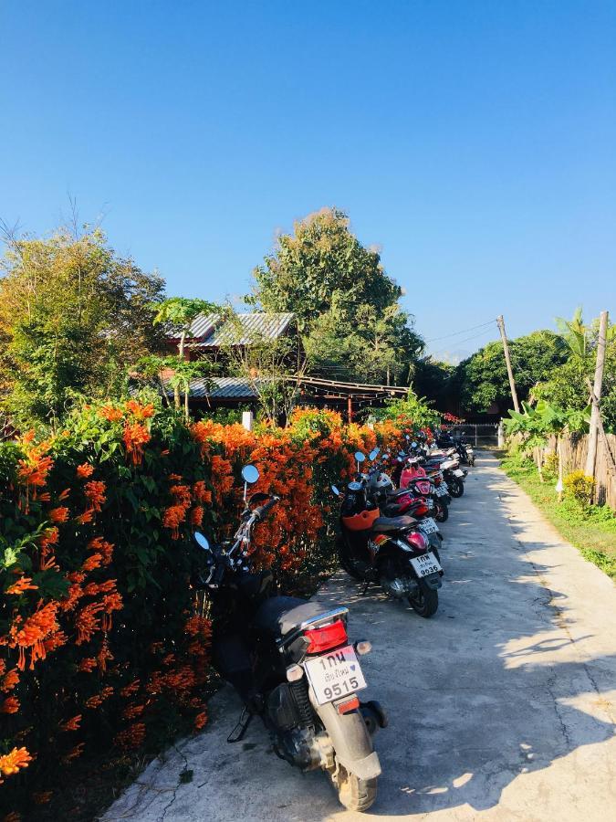 Nine House Pai Hostel Exterior photo